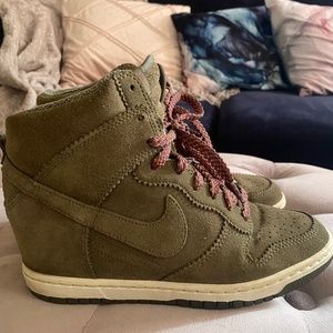 Nike Dunk Sky Hi
